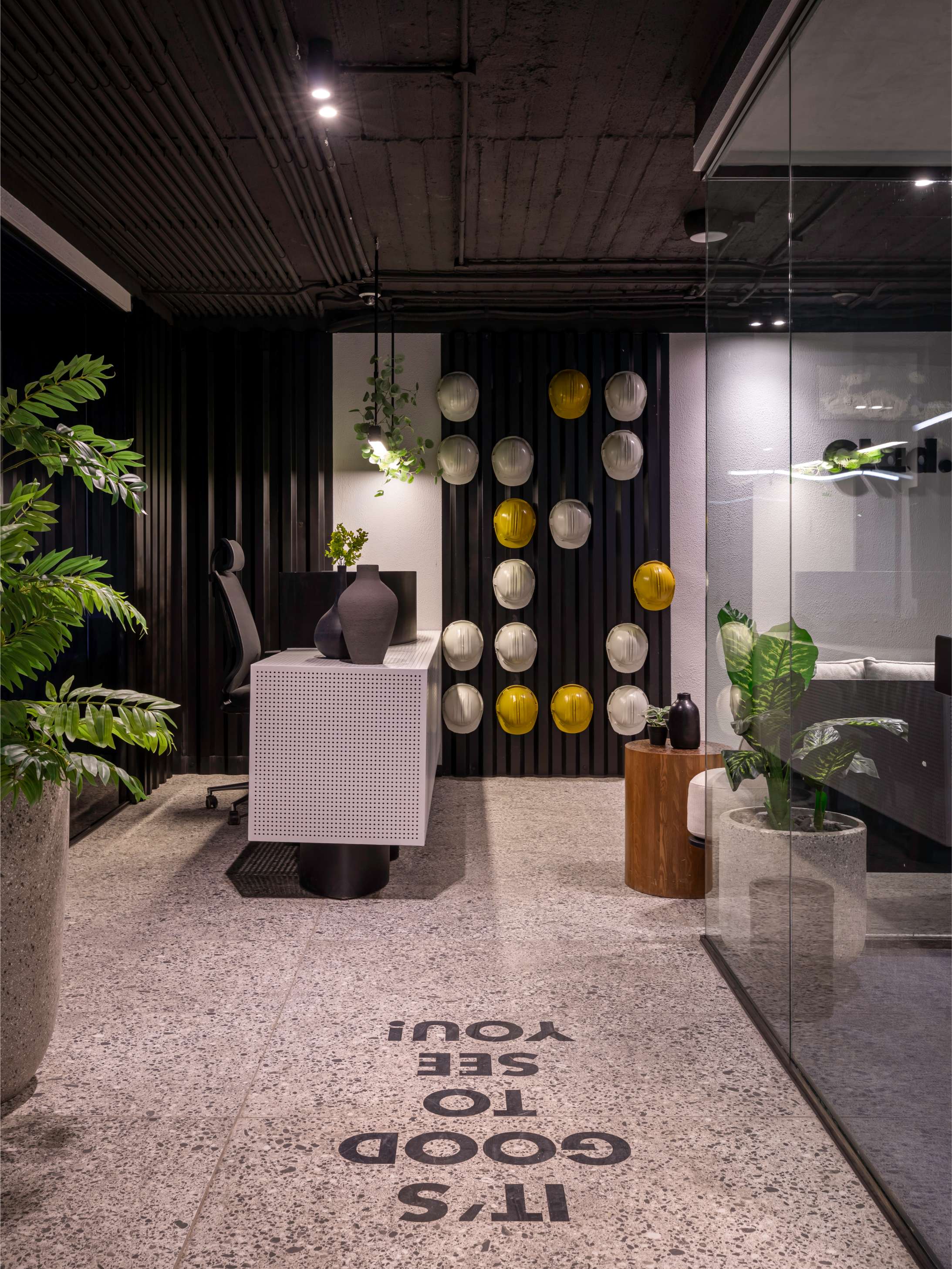 G7 Office